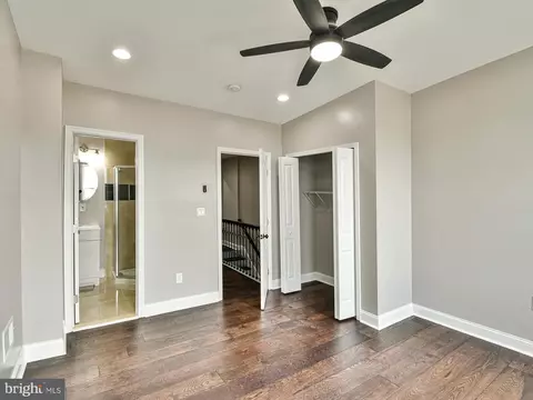 2608 E Oliver St, Baltimore, MD 21213 photo 32