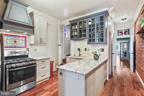 2402 E Baltimore St, Baltimore, MD 21224 photo 7