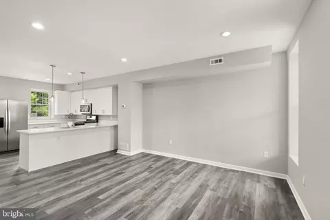 711 Mccabe Ave, Baltimore, MD 21212 photo 16