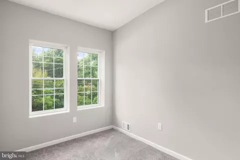 711 Mccabe Ave, Baltimore, MD 21212 photo 2