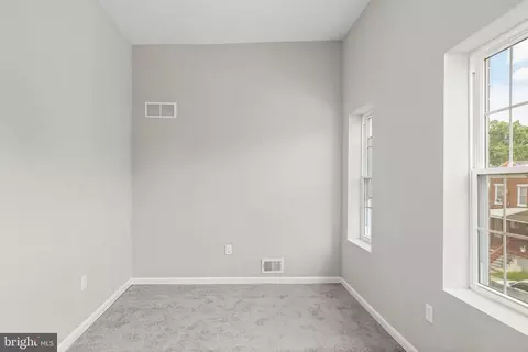 711 Mccabe Ave, Baltimore, MD 21212 photo 3