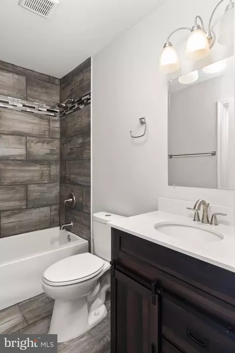 711 Mccabe Ave, Baltimore, MD 21212 photo 6