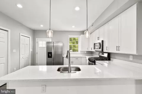 711 Mccabe Ave, Baltimore, MD 21212 photo 26