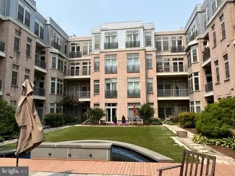 1209 N Charles St #211, Baltimore, MD 21201