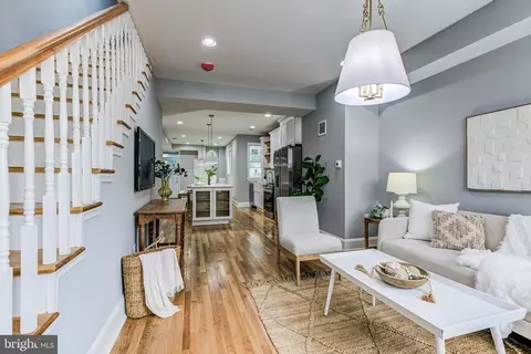 615 E 38th St, Baltimore, MD 21218 photo 4