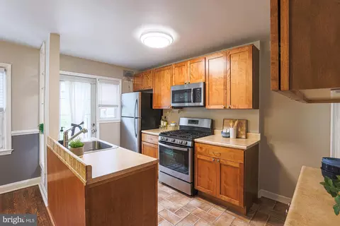4249 Elsa Ter, Baltimore, MD 21211 photo 14