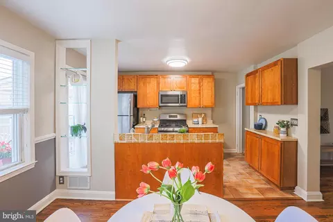 4249 Elsa Ter, Baltimore, MD 21211 photo 11