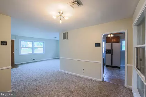 5602 Mayview Ave, Baltimore, MD 21206 photo 4
