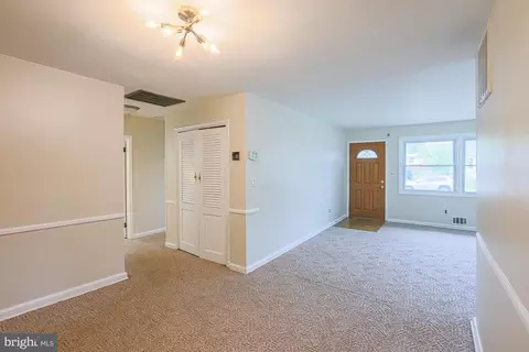 5602 Mayview Ave, Baltimore, MD 21206 photo 3