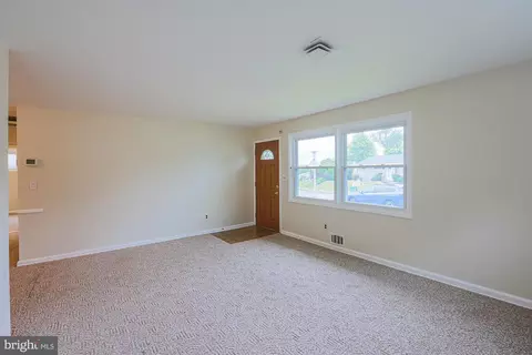 5602 Mayview Ave, Baltimore, MD 21206 photo 5