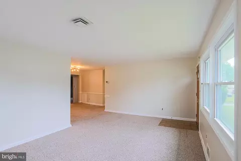 5602 Mayview Ave, Baltimore, MD 21206 photo 6