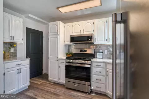 3692 Kenyon Ave, Baltimore, MD 21213 photo 7