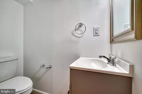 3692 Kenyon Ave, Baltimore, MD 21213 photo 25