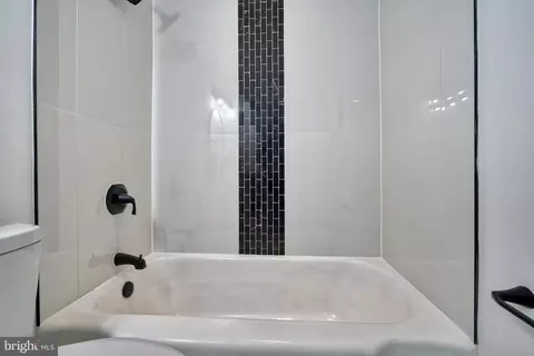 3692 Kenyon Ave, Baltimore, MD 21213 photo 18