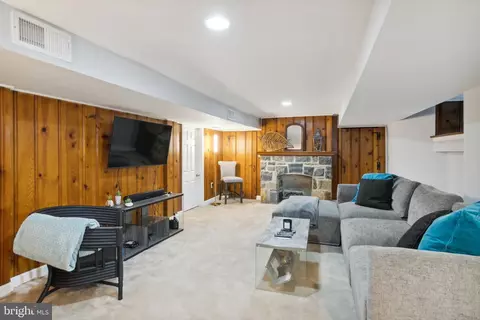 3502 Hilton Rd, Baltimore, MD 21215 photo 21