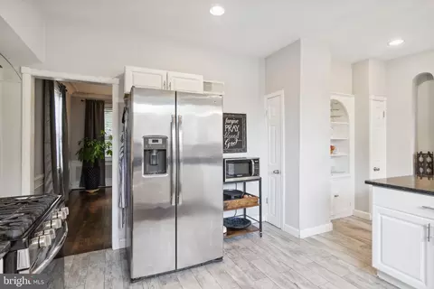 3502 Hilton Rd, Baltimore, MD 21215 photo 9