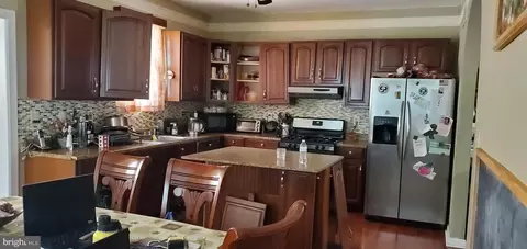 3907 Walnut Ave, Baltimore, MD 21206 photo 3