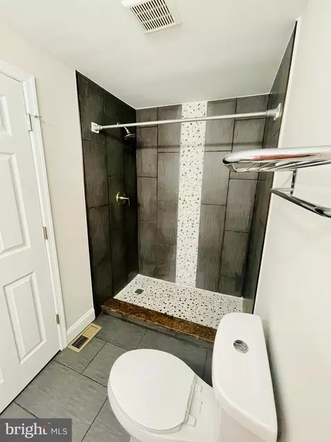 1815 E Lombard St, Baltimore, MD 21231 photo 21