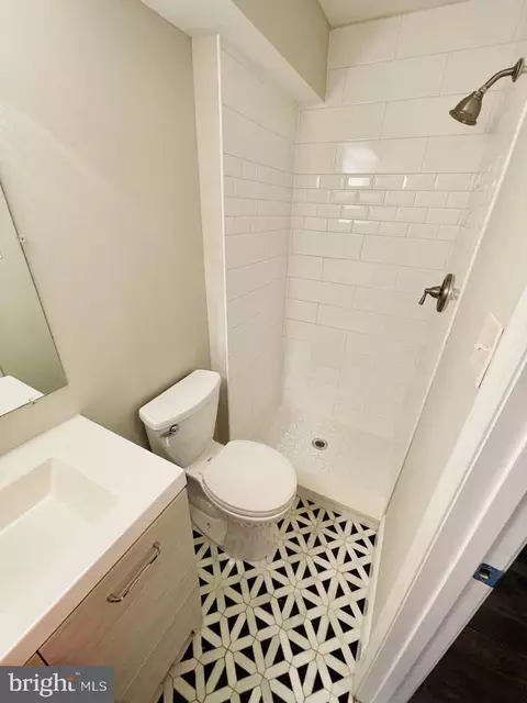 1815 E Lombard St, Baltimore, MD 21231 photo 15
