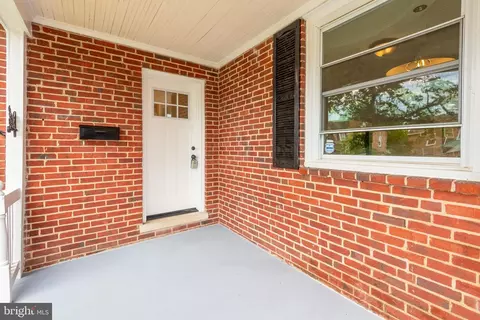 2906 Harview, Baltimore, MD 21234 photo 4