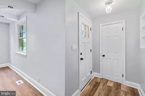2906 Harview, Baltimore, MD 21234 photo 5