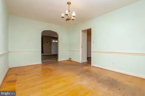 2017 Winford Rd, Baltimore, MD 21239 photo 8