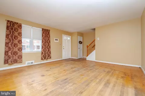 2017 Winford Rd, Baltimore, MD 21239 photo 11