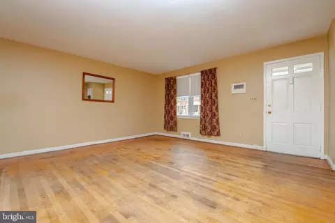 2017 Winford Rd, Baltimore, MD 21239 photo 13