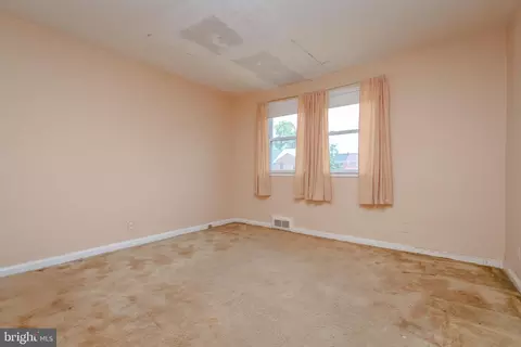 2017 Winford Rd, Baltimore, MD 21239 photo 24