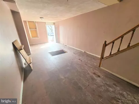 1322 Mchenry St, Baltimore, MD 21223