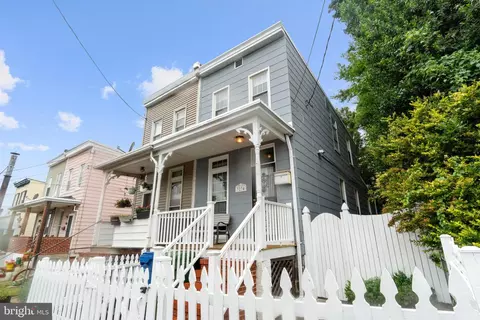 3234 Kingsley St, Baltimore, MD 21229