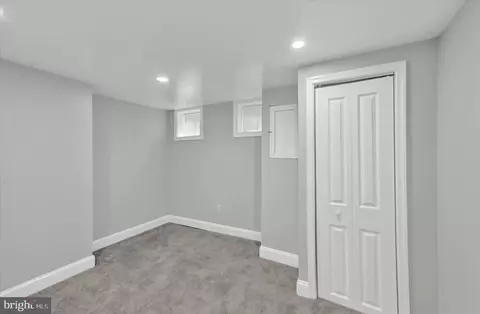 1418 E Lanvale St, Baltimore, MD 21213 photo 24