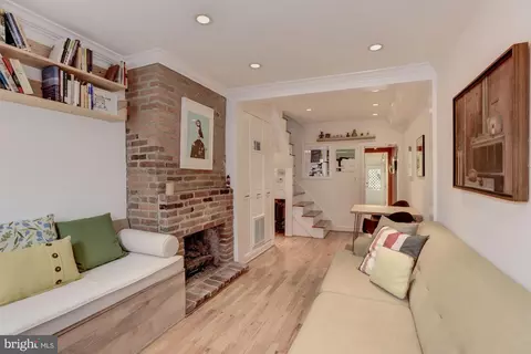 407 E Cross St, Baltimore, MD 21230