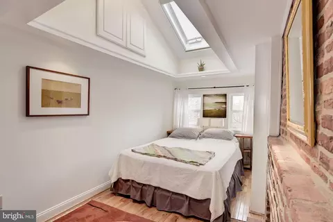 407 E Cross St, Baltimore, MD 21230 photo 13