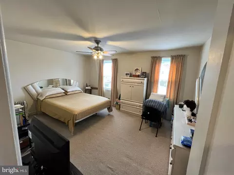 4362 Eldone Rd, Baltimore, MD 21229 photo 8