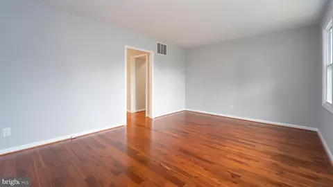 5502 Mayview Ave, Baltimore, MD 21206 photo 4