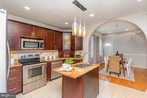 2308 E Fairmount Ave, Baltimore, MD 21224 photo 12