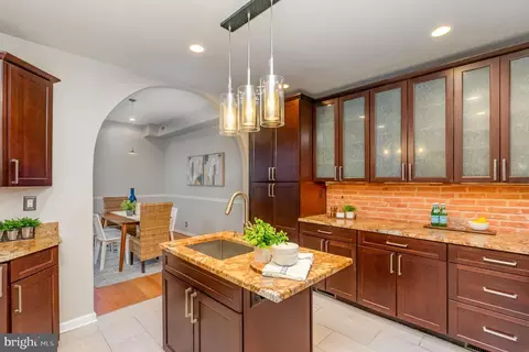 2308 E Fairmount Ave, Baltimore, MD 21224 photo 11