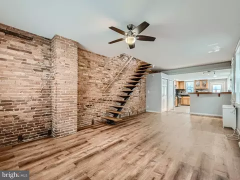 3311 Schuck St, Baltimore, MD 21224 photo 2