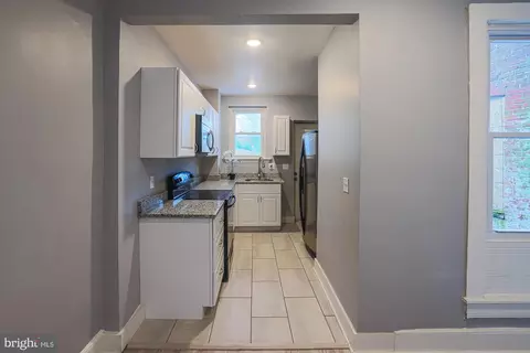 522 E 27th St, Baltimore, MD 21218 photo 18