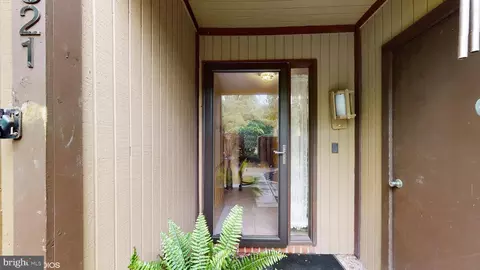 6321 Red Cedar Pl, Baltimore, MD 21209 photo 2