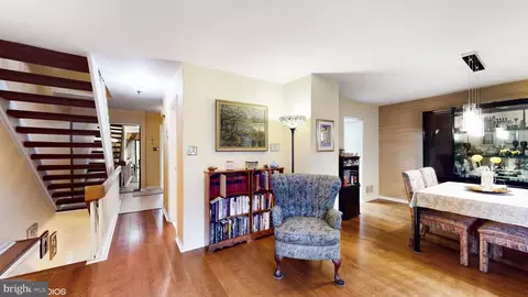 6321 Red Cedar Pl, Baltimore, MD 21209 photo 6