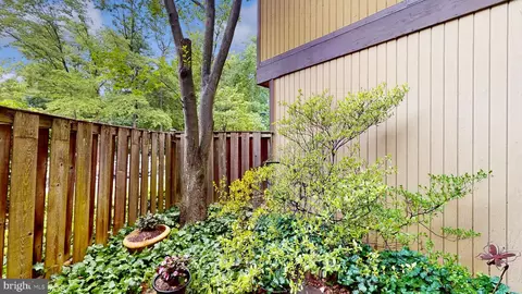 6321 Red Cedar Pl, Baltimore, MD 21209 photo 31