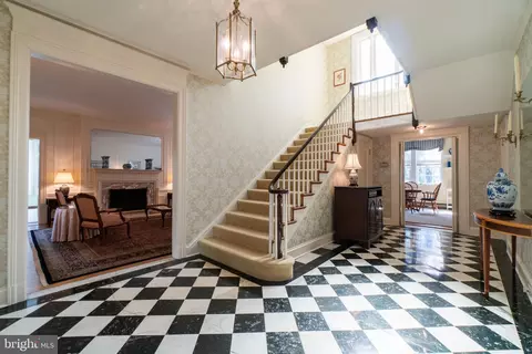 3 E Highfield Rd, Baltimore, MD 21218 photo 10