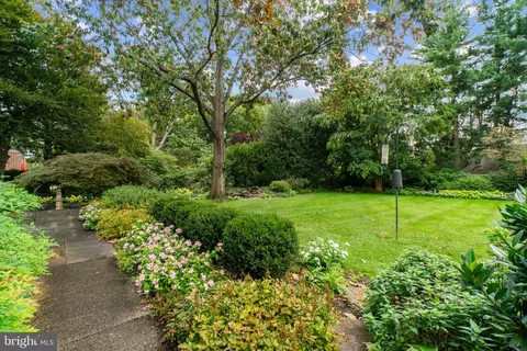 3 E Highfield Rd, Baltimore, MD 21218 photo 6