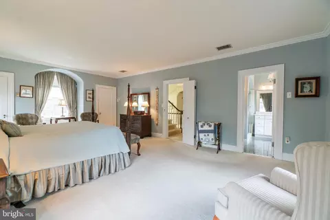 3 E Highfield Rd, Baltimore, MD 21218 photo 33