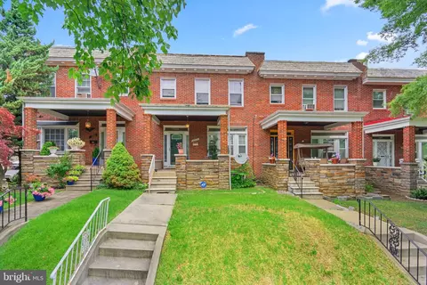 4302 Parkside Dr, Baltimore, MD 21206 photo 1