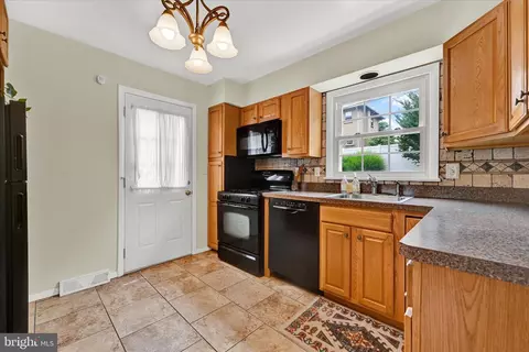 4412 Buchanan Ave, Baltimore, MD 21211 photo 11