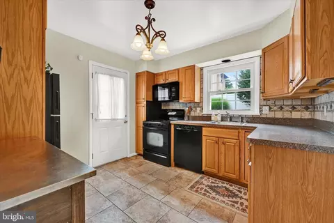 4412 Buchanan Ave, Baltimore, MD 21211 photo 10