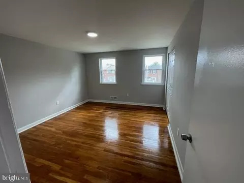 624 Markham Rd, Baltimore, MD 21229 photo 8